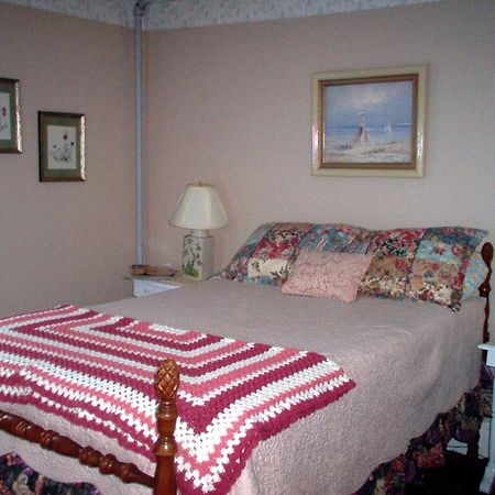Parks Edge Inn Millinocket Exterior photo